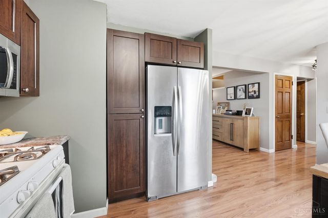 1216 Alwil Drive, Cincinnati, OH 45215