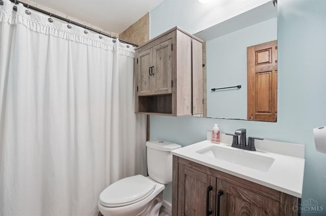 1216 Alwil Drive, Cincinnati, OH 45215