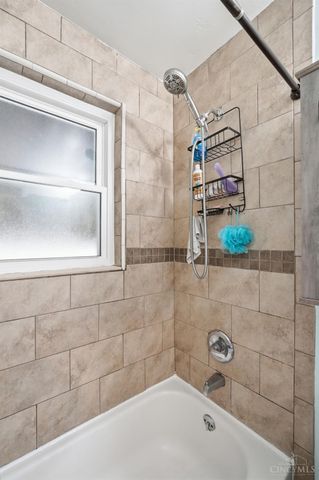 1216 Alwil Drive, Cincinnati, OH 45215