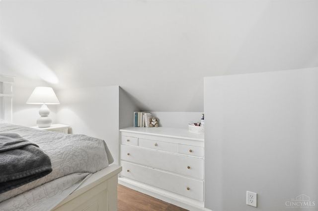 1216 Alwil Drive, Cincinnati, OH 45215