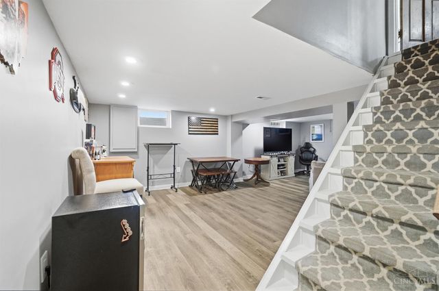 1216 Alwil Drive, Cincinnati, OH 45215