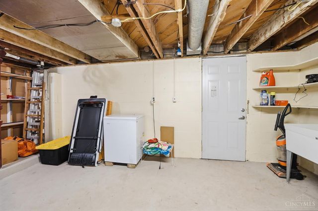 1216 Alwil Drive, Cincinnati, OH 45215