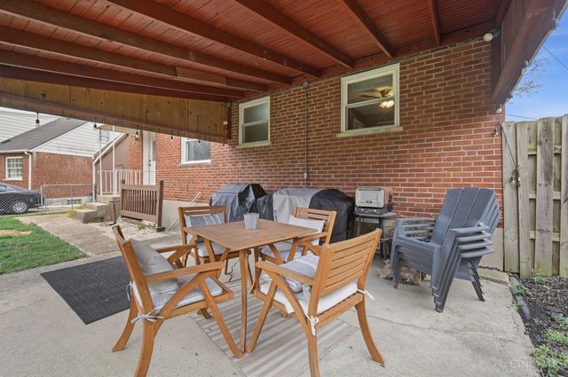 1216 Alwil Drive, Cincinnati, OH 45215