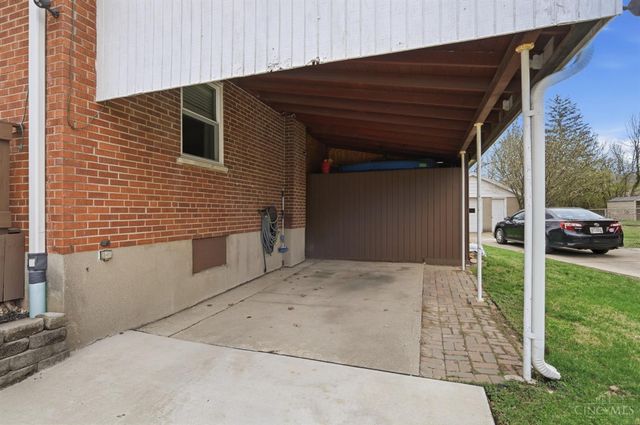 1216 Alwil Drive, Cincinnati, OH 45215