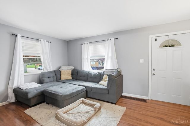 1216 Alwil Drive, Cincinnati, OH 45215