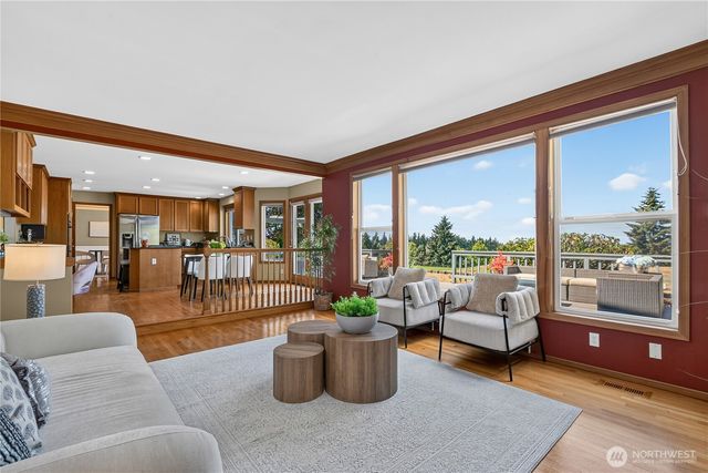 12228 Double Eagle Drive, Mukilteo, WA 98275