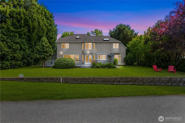 12228 Double Eagle Drive, Mukilteo, WA 98275
