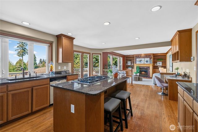 12228 Double Eagle Drive, Mukilteo, WA 98275
