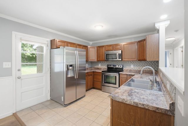 2168 Lansill Road, Lexington, KY 40504