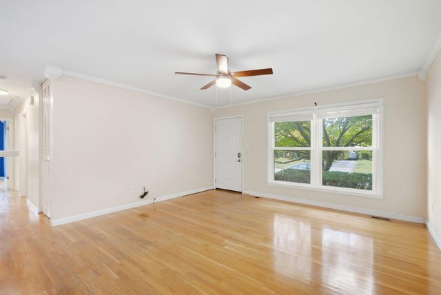 2168 Lansill Road, Lexington, KY 40504