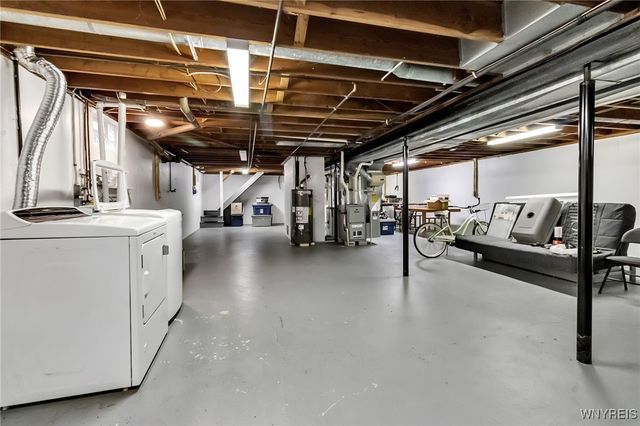 6903 Jewett Holmwood Road, Orchard Park, NY 14127