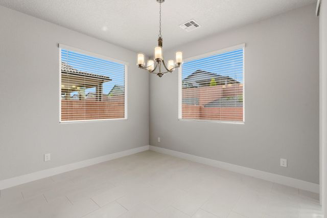 6717 Sydney Drive NE, Rio Rancho, NM 87144