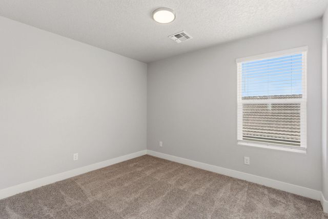 6717 Sydney Drive NE, Rio Rancho, NM 87144
