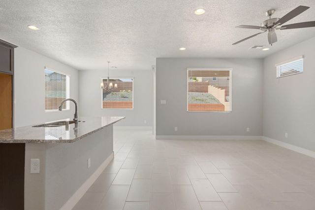 6717 Sydney Drive NE, Rio Rancho, NM 87144