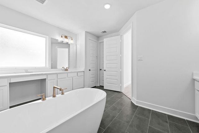 128 Meadow Beauty LN, Georgetown, TX 78633