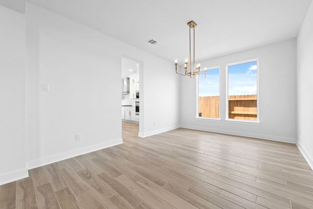 128 Meadow Beauty LN, Georgetown, TX 78633