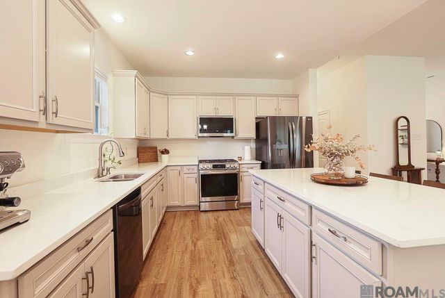 40099 Trace Ave, Prairieville, LA 70769