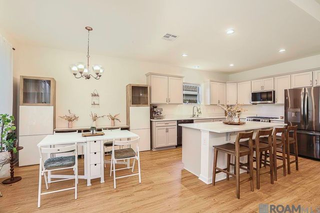 40099 Trace Ave, Prairieville, LA 70769