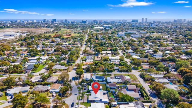 800 NE 8th Street, Pompano Beach, FL 33060