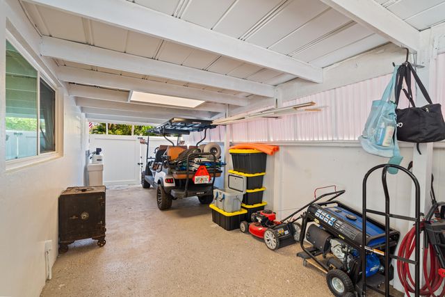 800 NE 8th Street, Pompano Beach, FL 33060