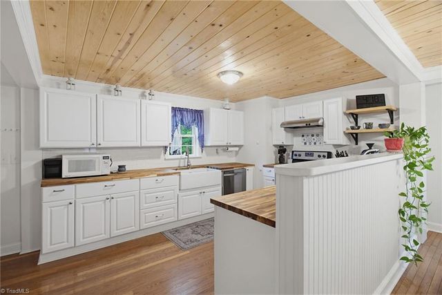4681 Gumtree Road, Winston-salem, NC 27107