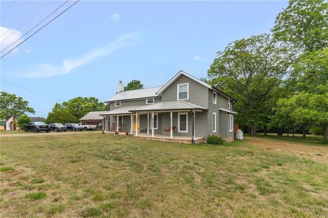 4681 Gumtree Road, Winston-salem, NC 27107
