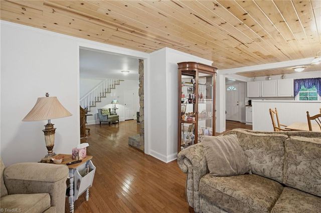 4681 Gumtree Road, Winston-salem, NC 27107