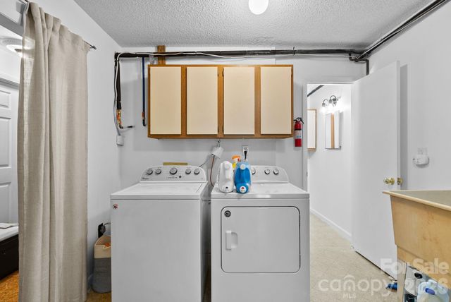 53 Hackberry Lane, Waynesville, NC 28785