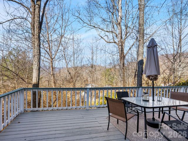 53 Hackberry Lane, Waynesville, NC 28785