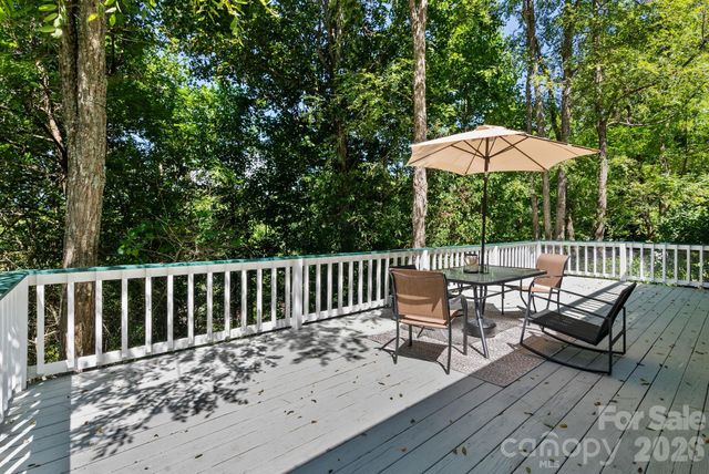 53 Hackberry Lane, Waynesville, NC 28785