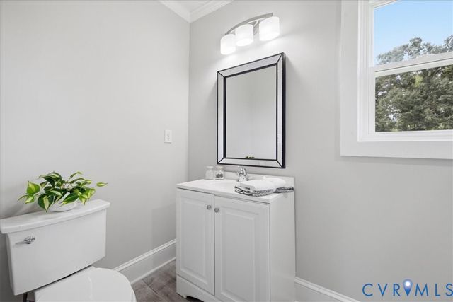 22706 Cox Rd, North Dinwiddie, VA 23803