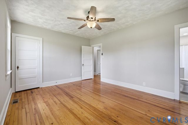 22706 Cox Rd, North Dinwiddie, VA 23803