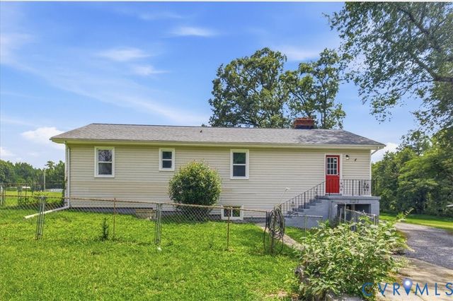 22706 Cox Rd, North Dinwiddie, VA 23803