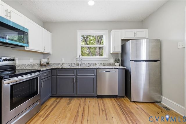 22706 Cox Rd, North Dinwiddie, VA 23803