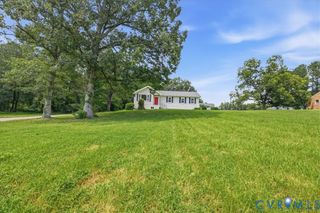 22706 Cox Rd, North Dinwiddie, VA 23803