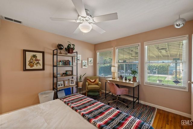 2605 Beech Street, Bakersfield, CA 93301