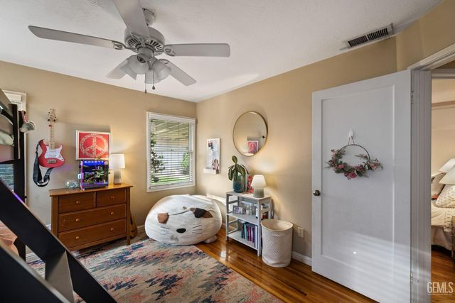 2605 Beech Street, Bakersfield, CA 93301