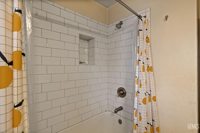 2605 Beech Street, Bakersfield, CA 93301