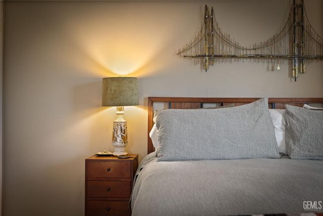 2605 Beech Street, Bakersfield, CA 93301