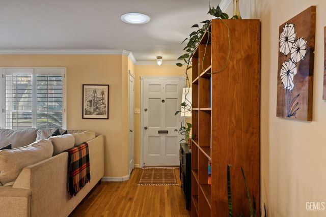 2605 Beech Street, Bakersfield, CA 93301