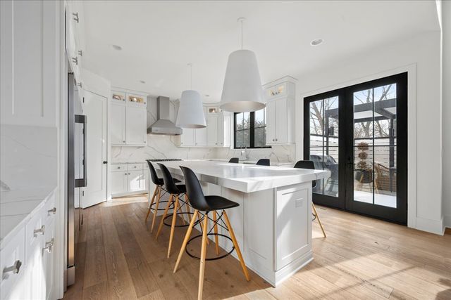 1555 Samanthas Way, Deerfield, IL 60015