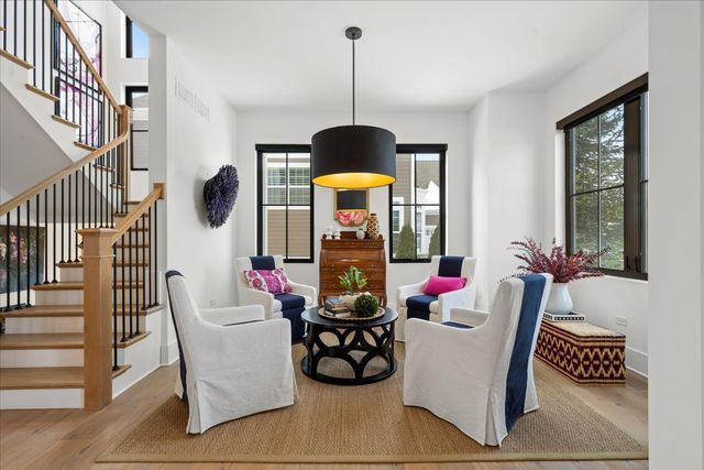 1555 Samanthas Way, Deerfield, IL 60015