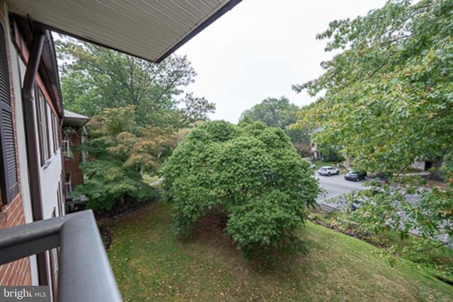 262 DRUMMERS LN #262, Wayne, PA 19087