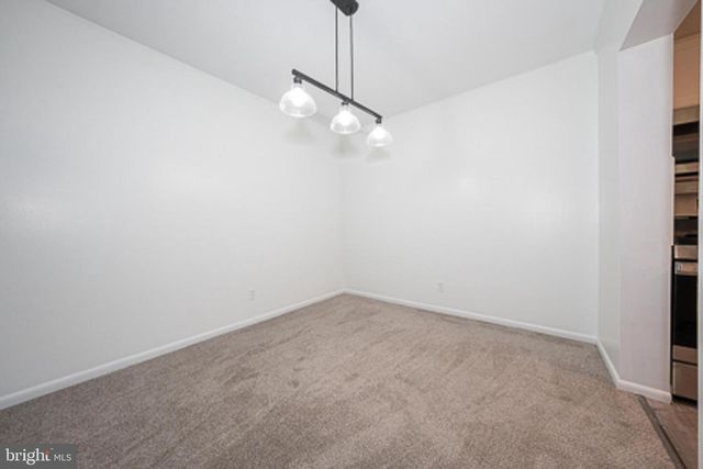 262 DRUMMERS LN #262, Wayne, PA 19087