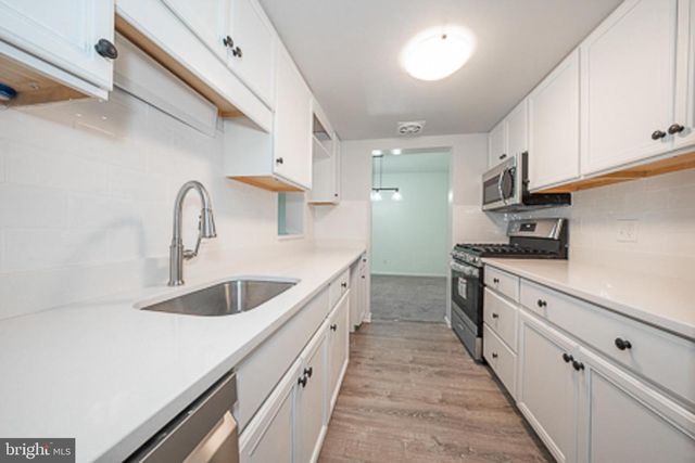 262 DRUMMERS LN #262, Wayne, PA 19087