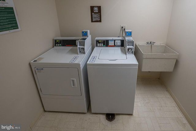 262 DRUMMERS LN #262, Wayne, PA 19087