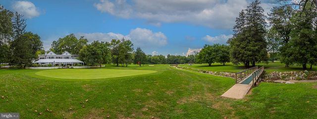 262 DRUMMERS LN #262, Wayne, PA 19087