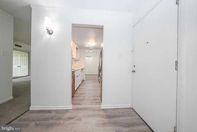 262 DRUMMERS LN #262, Wayne, PA 19087