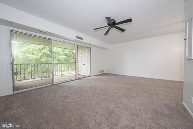 262 DRUMMERS LN #262, Wayne, PA 19087