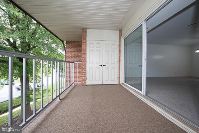 262 DRUMMERS LN #262, Wayne, PA 19087